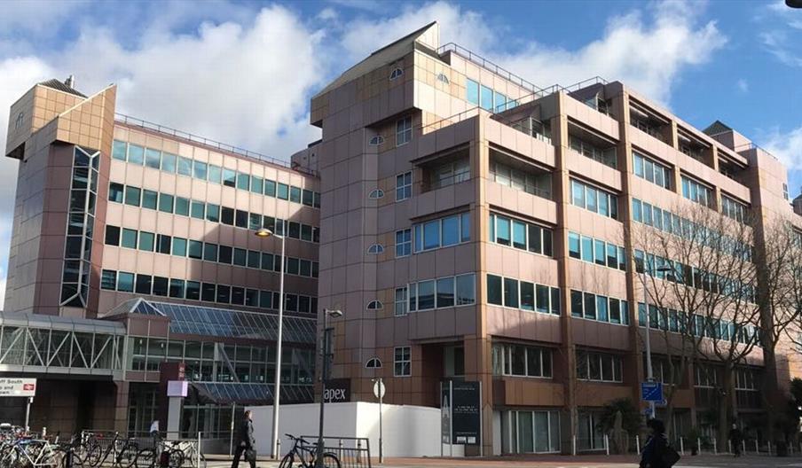 120 Oxford St – Commercial Management